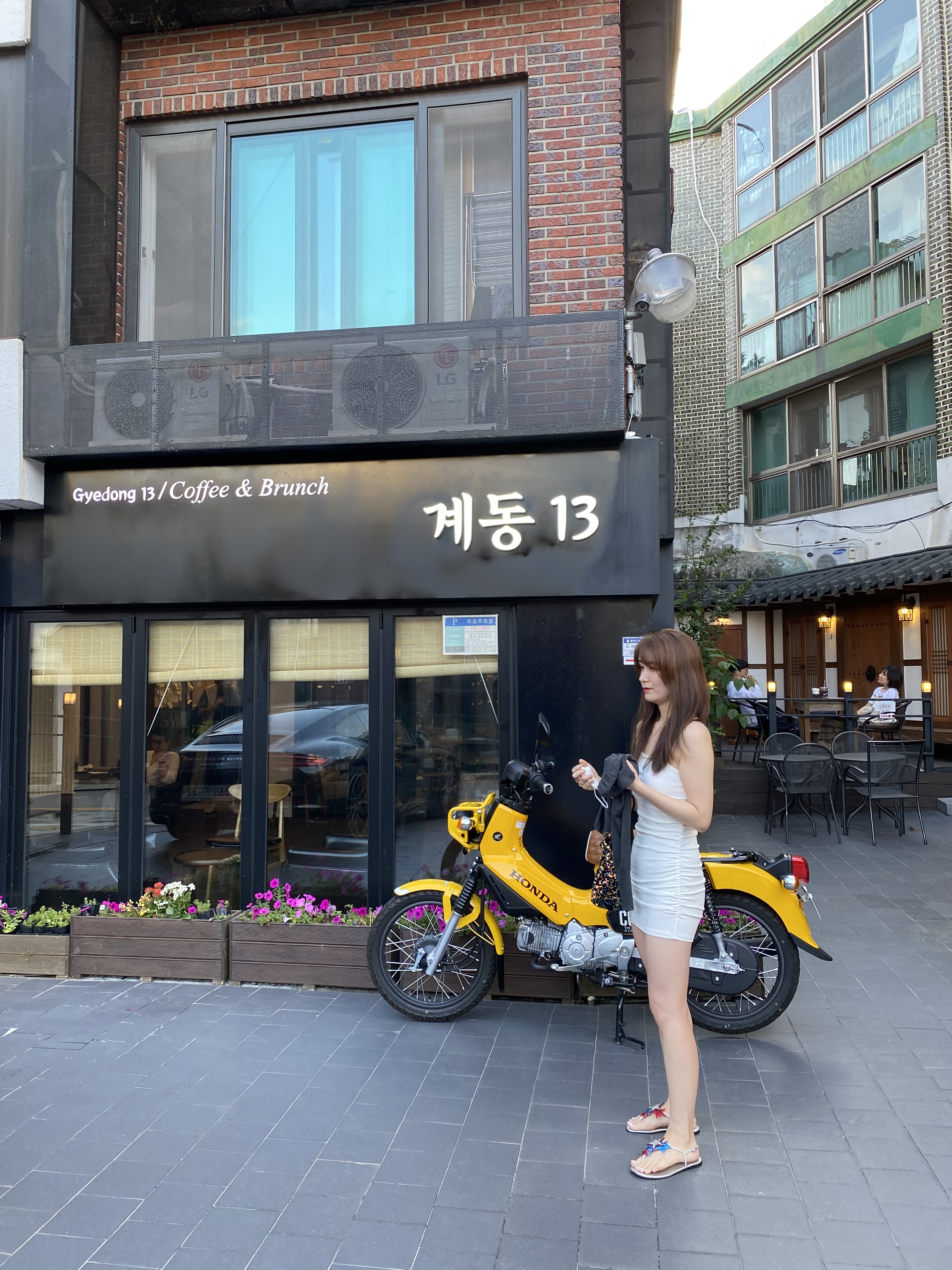 제니 셔링 원피스 : 베리핑크
