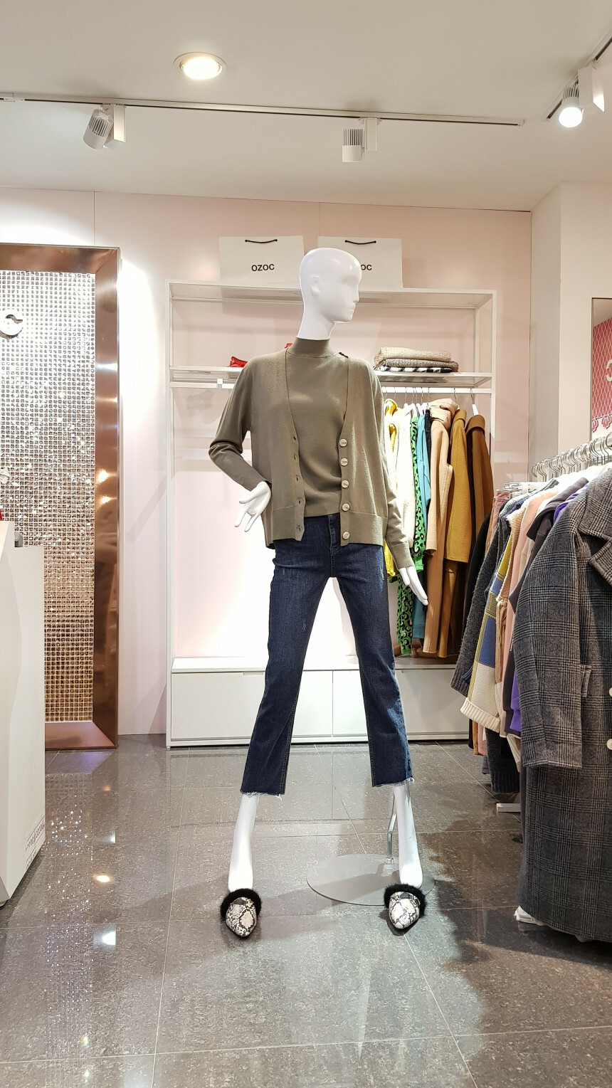 오조크 반넥 가디건 세트 FOOSCZT501B : 마리오아울렛 오조크