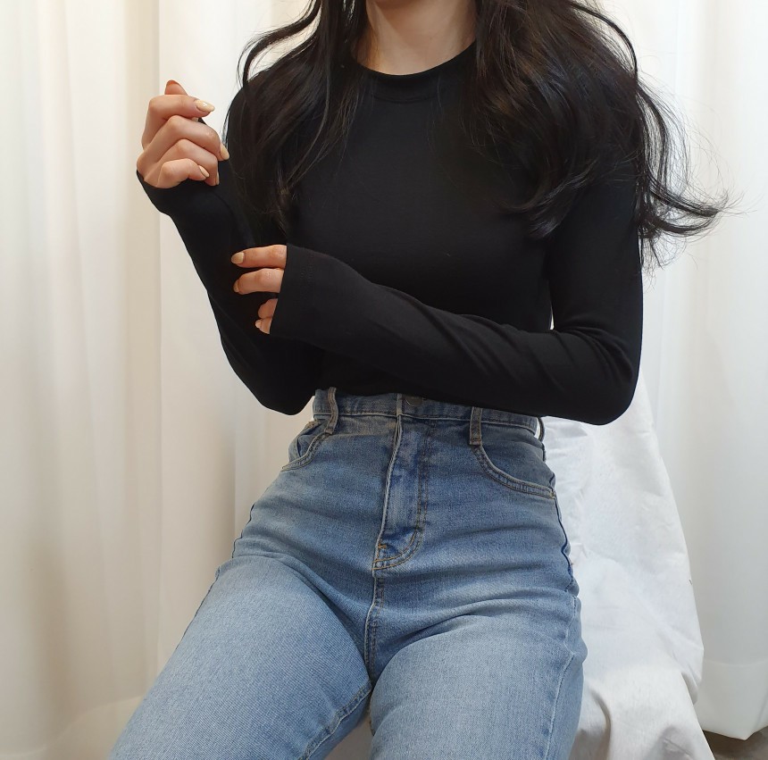 1+1 텐셀 폴라티 스판 쫀쫀티 긴팔 면T : 플랫화이트-