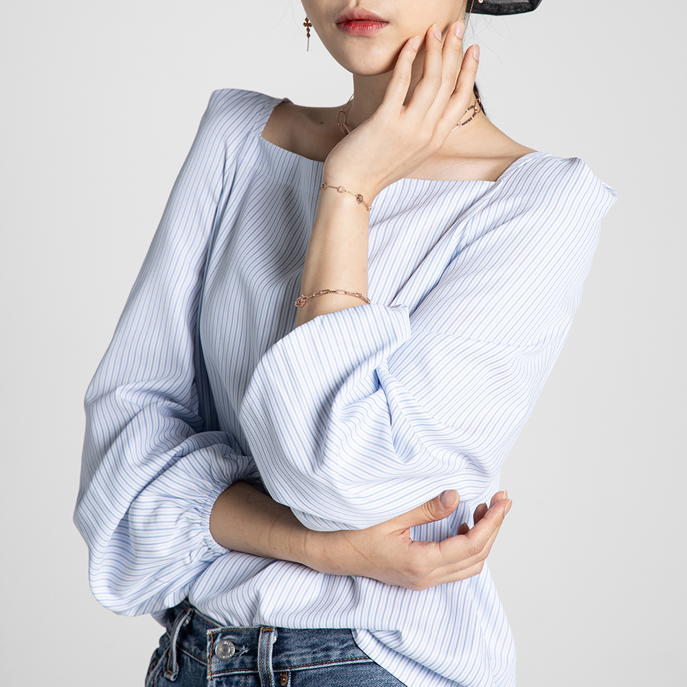 [페리 메라] 스퀘어넥 쥬쥬 롱슬리브 블라우스 (블루 스트라이프) / 디자이너 클래식 : 페리메라
