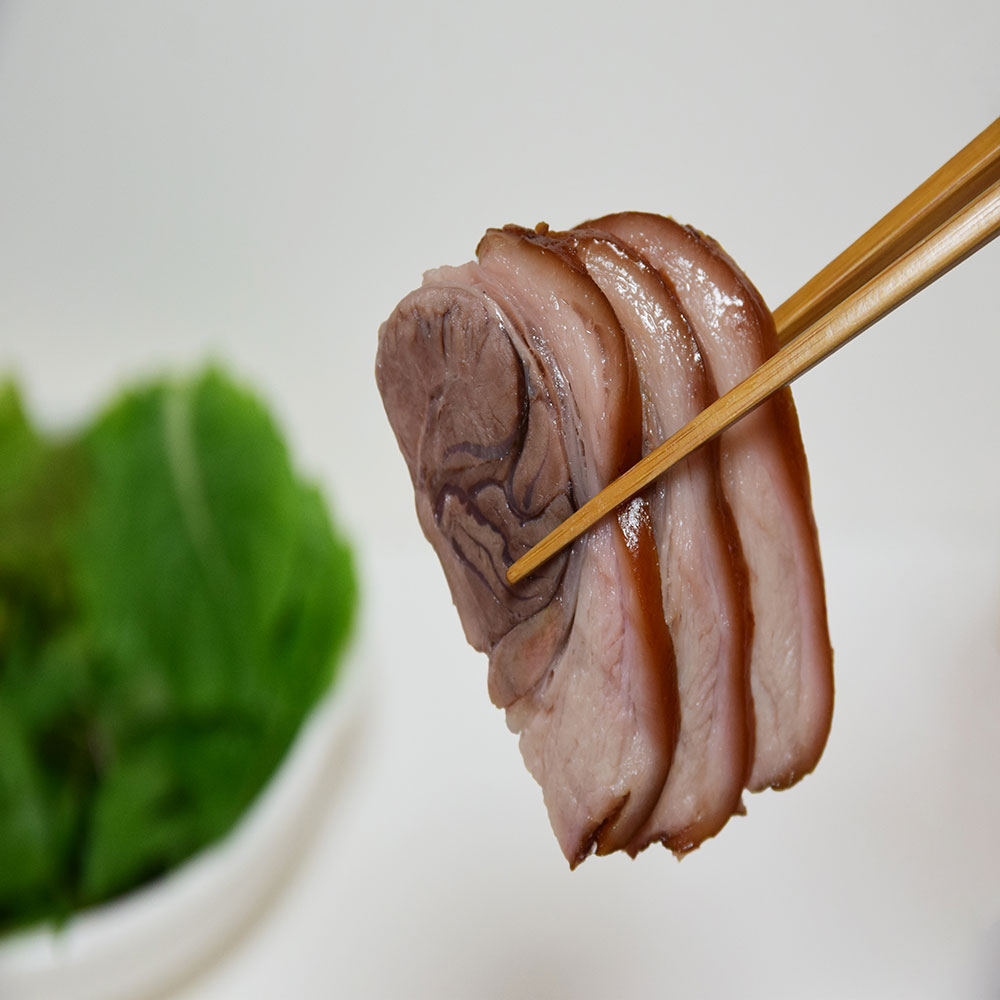 돼지식품 오돌 족발 1Kg 왕족 야식 신선배송 : 오돌수육