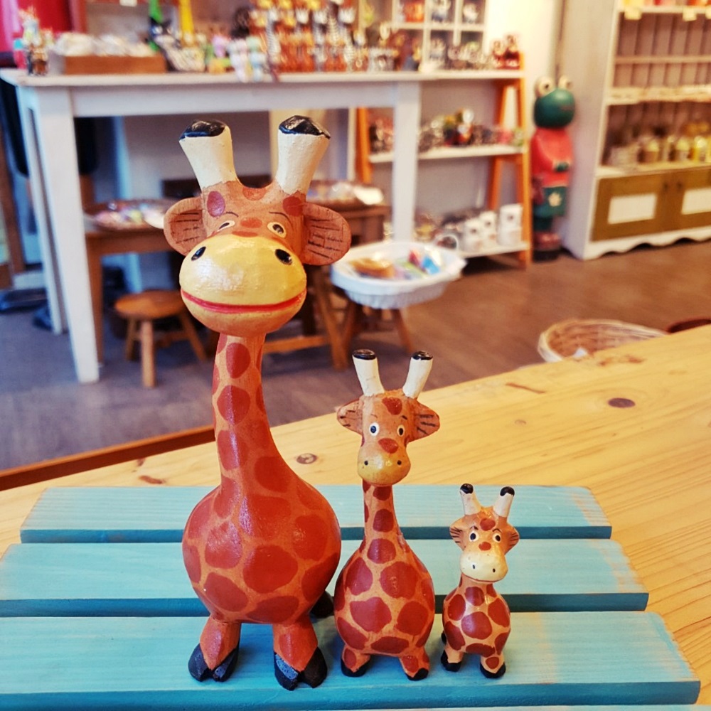 기린 목각 인형 장식품 가족 3마리셋트 아프리카 카페인테리어 : 소품가게네