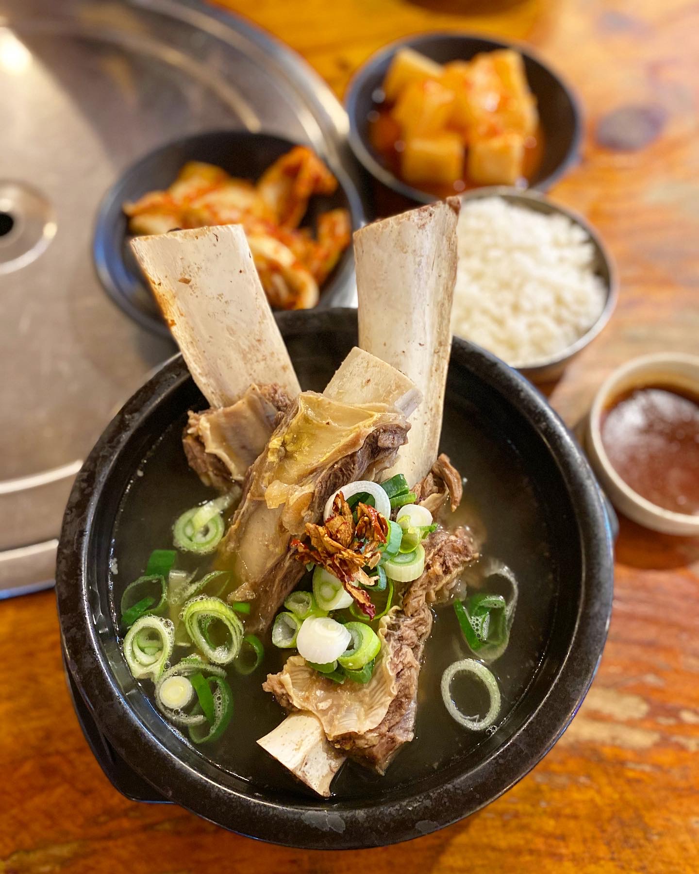 왕갈비탕 (갈비탕 보양식 국 ) : 스타곰탕