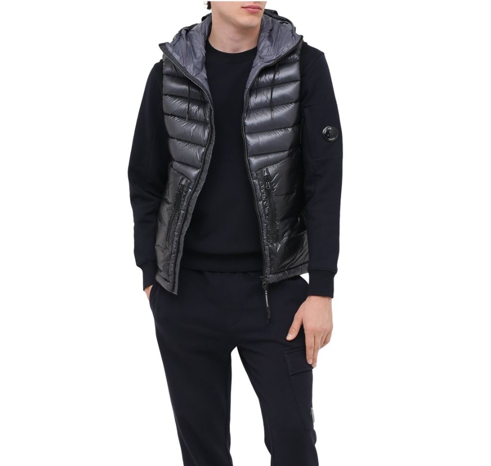 20FW CP컴퍼니 넥 로고 맨투맨 블랙 09CMSS039A : 럭셔리파밀리아
