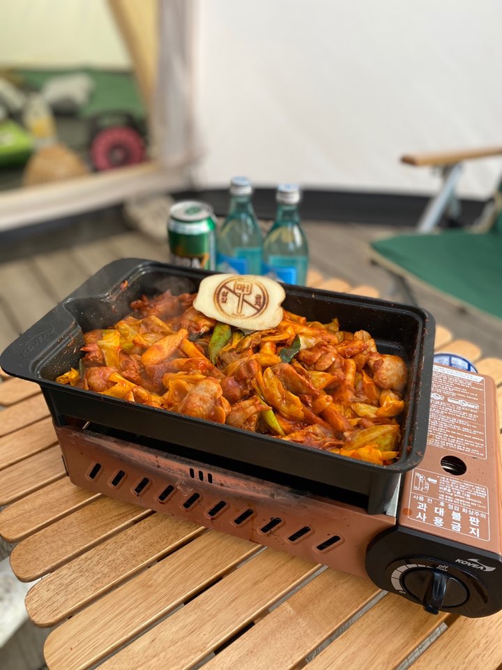 3+1 두총각 치즈 춘천닭갈비 택배 캠핑 고기 메뉴 철판 포장 배달 1.2kg : 두총각닭갈비