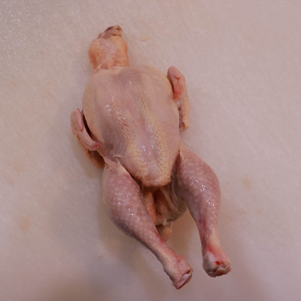 [강서구 배달] 국내산 생닭 800g [남부골목 하림닭집] : 동네시장 장보기