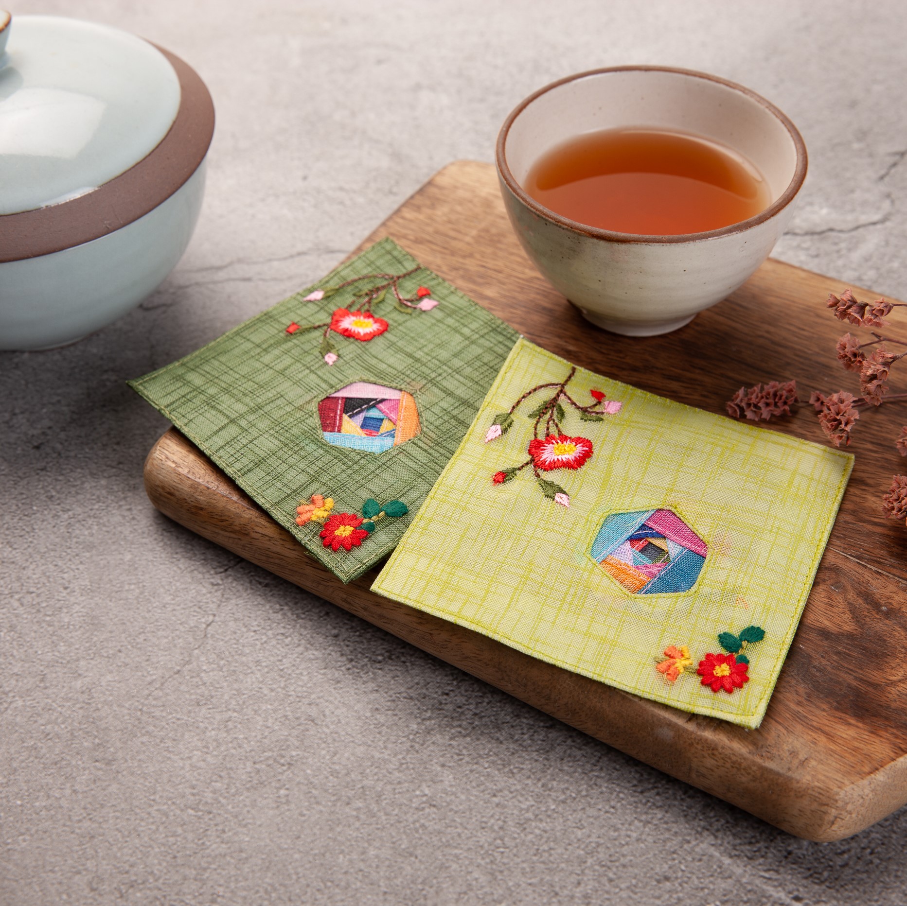 고급 모시 전통 조각보 꽃자수 컵받침 (티코스터) : 하마공방:D