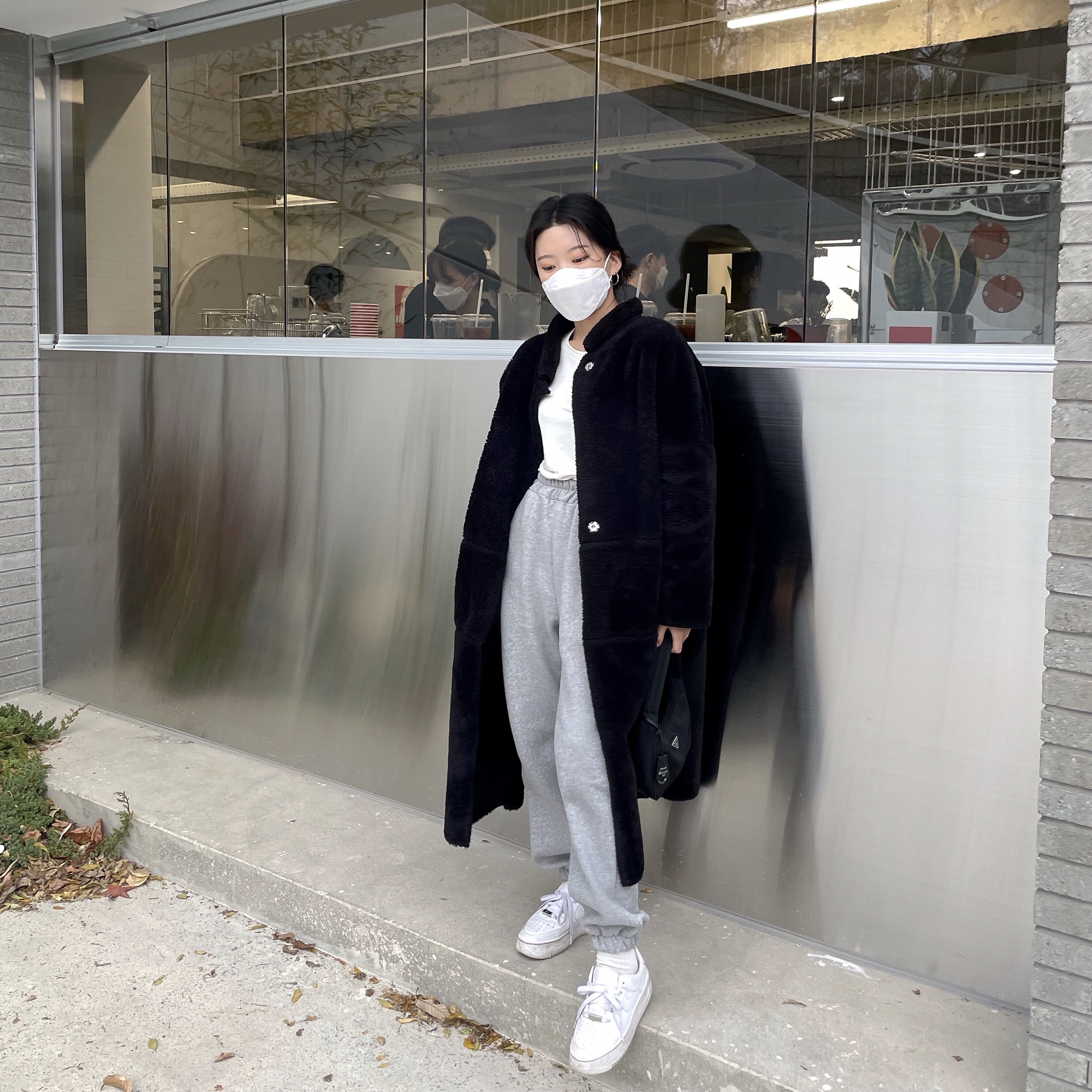 Mustang long fur coat 무스탕 롱 퍼코트 : 드브니르 Devenir