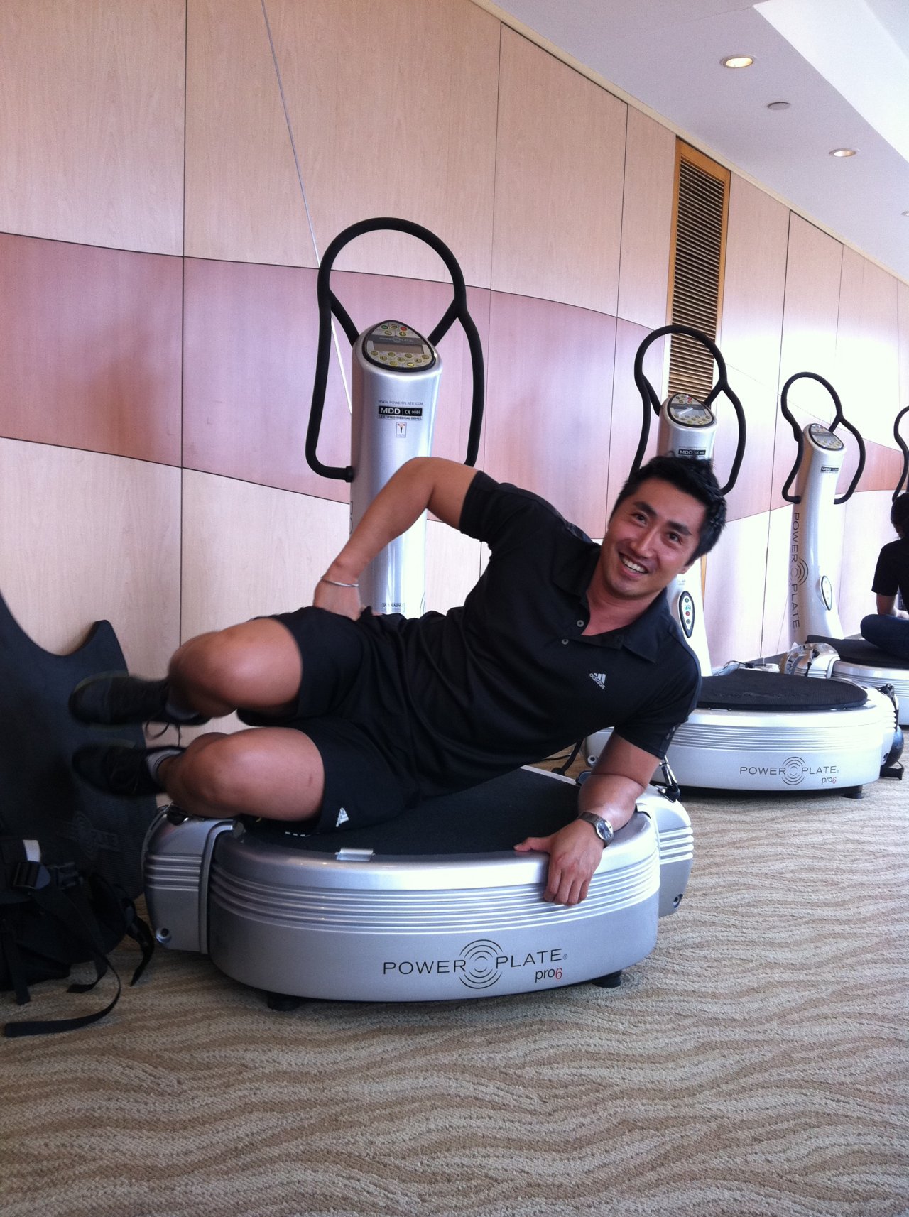 최상의 진동운동장비 파워플레이트 무브(POWERPLATE MOVE) : 핏솔루션