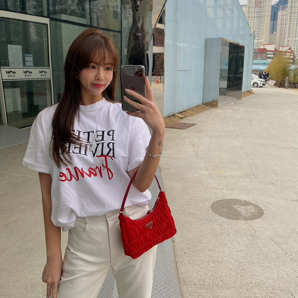 프랑 레터링 티셔츠 : heyj 헤이제이