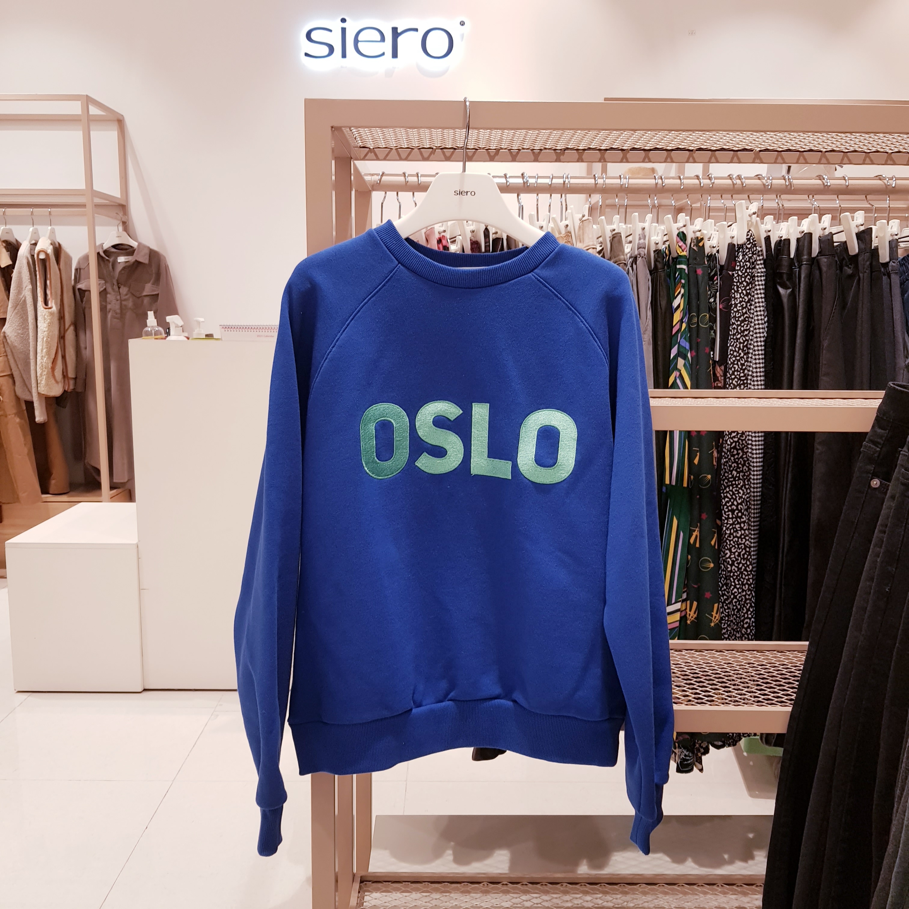 [siero] OSLO아트윅 맨투맨 티셔츠 11SG2TSF420 : 현대대구시티아울렛 시에로