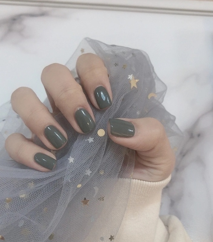 [네일룸] 2025 붙이는 네일팁 인조손톱 (숏팁) 24p/15color : 리빙퍼니