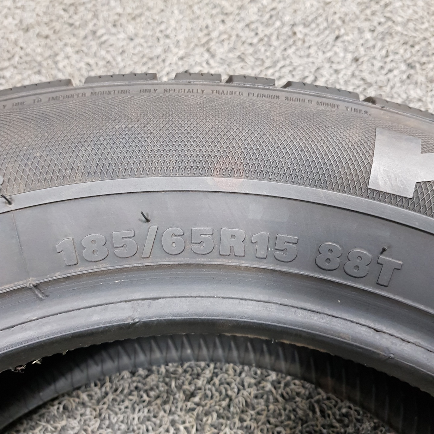 [세종 대전  중고타이어] 금호타이어 KW17 IZEN XW(겨울용) 185/65R15 185 65 15 1856515 중고 판매 무료장착 당일발송 : 꽃보다타이어... 