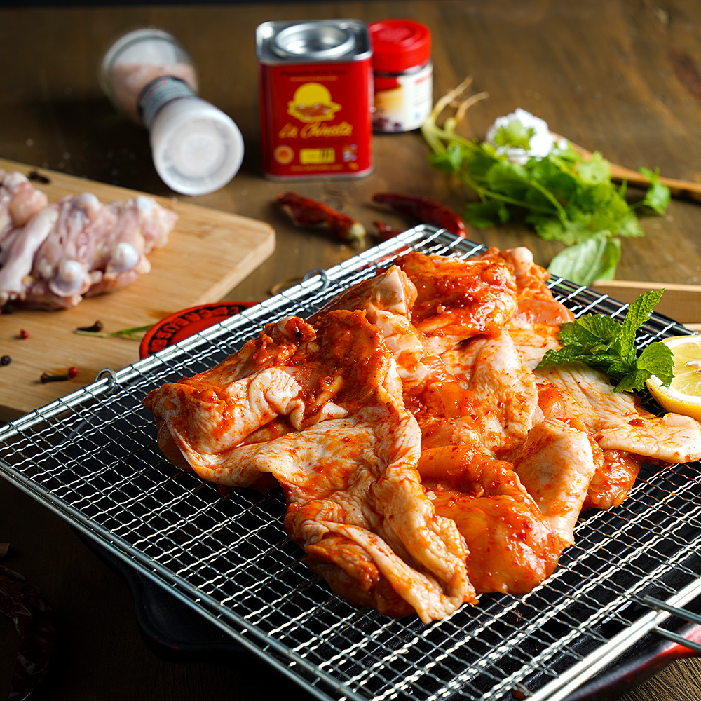 순우리 춘천 닭갈비 숯불구이용 양념닭갈비 1kg 3인분 캠핑음식 술안주 요리 택배 : 순우리춘천닭갈비
