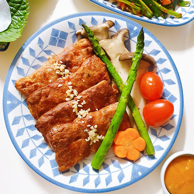 예쁜 수입 일본 그릇 아이카 콧코 치즈플레이트 떡볶이 카레 분식 볶음밥 스파게티 굽 접시 : 레벤쿠첸