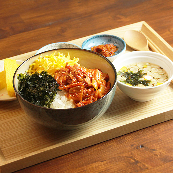 한끼의품격 김치짜글이 덮밥소스 200gX3팩 즉석조리 대학생, 자취, 혼족을 위한 냉동식품 : 한끼의품격