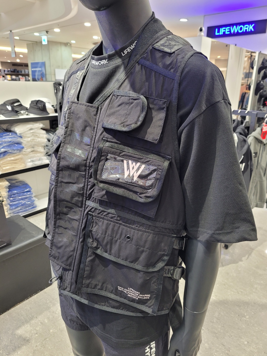 [라이프워크] 멀티 포켓 테크 베스트 (LW192VT152-40) : 마리오아울렛 라이프워크
