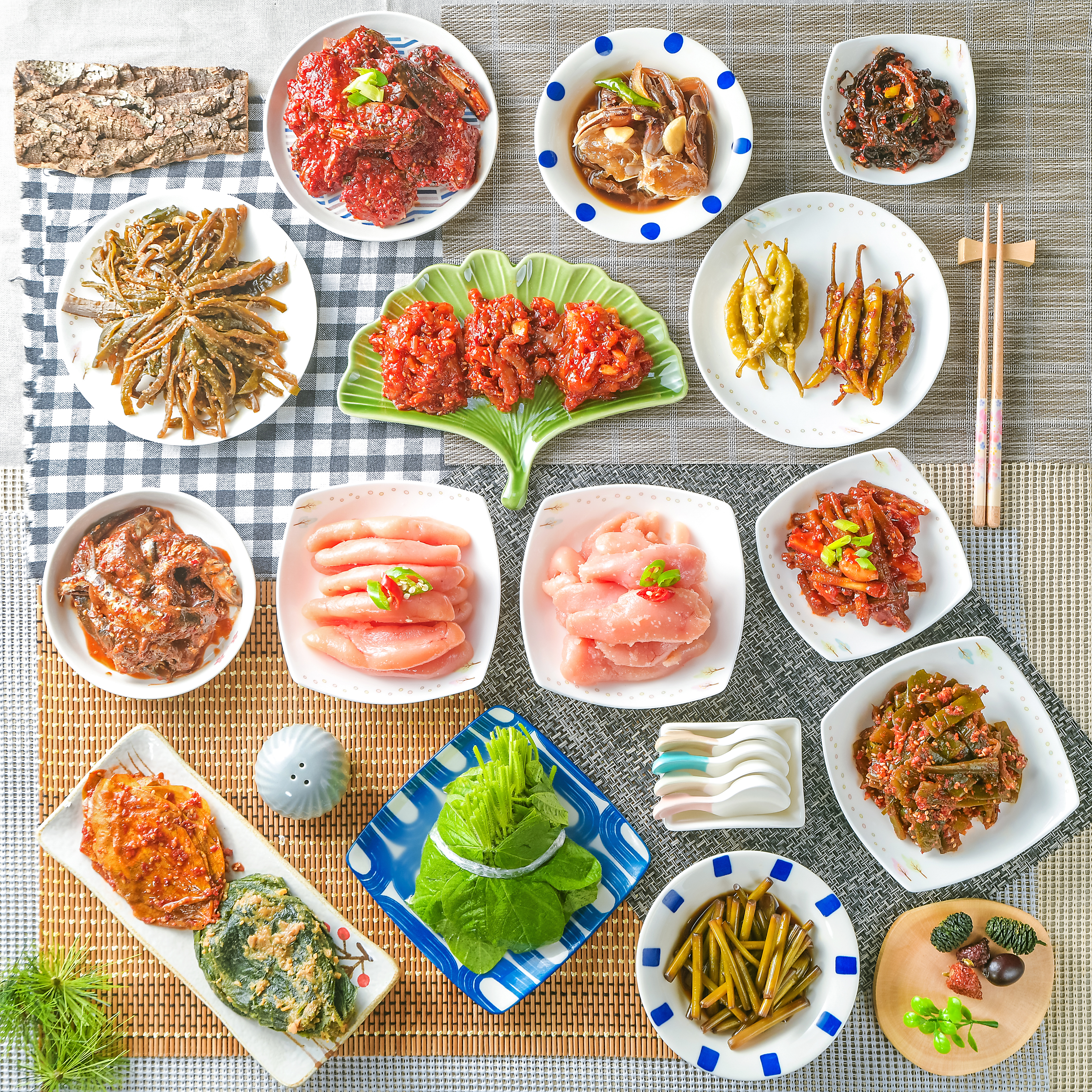 정우네 양념콩잎400g  단풍콩잎김치 장아찌 죽도시장반찬가게 : 포항 정우네콩잎