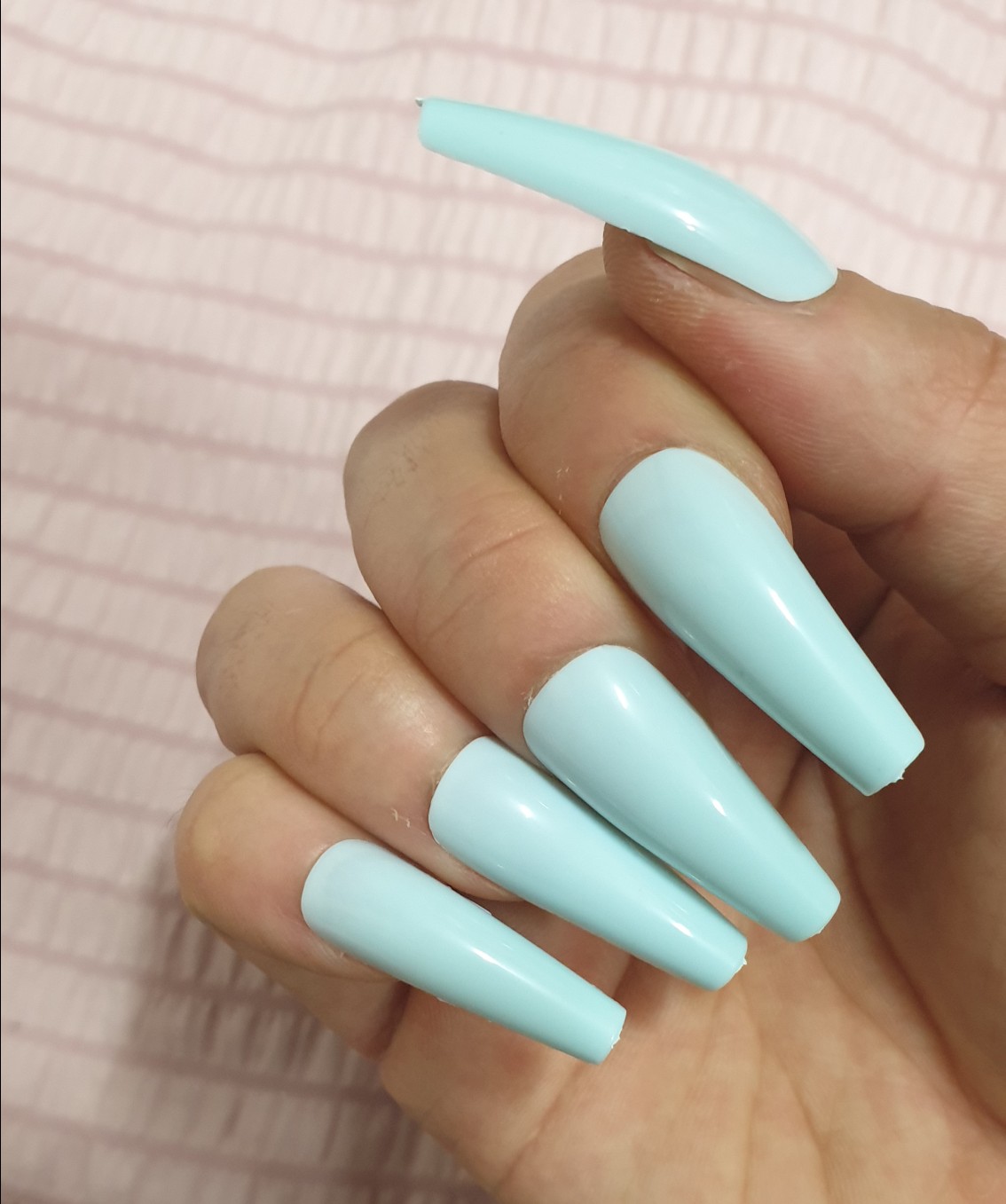 [겟네일드] 롱 코핀 베이비블루 네일팁 20pcs 롱 인조손톱 프레스 카디비 미국스타일 : 겟네일드