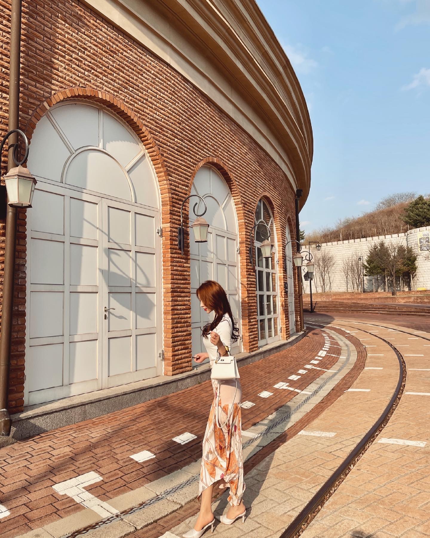 [비안느] 슈론 나염 스커트 (2 color) : 비안느 Bianne
