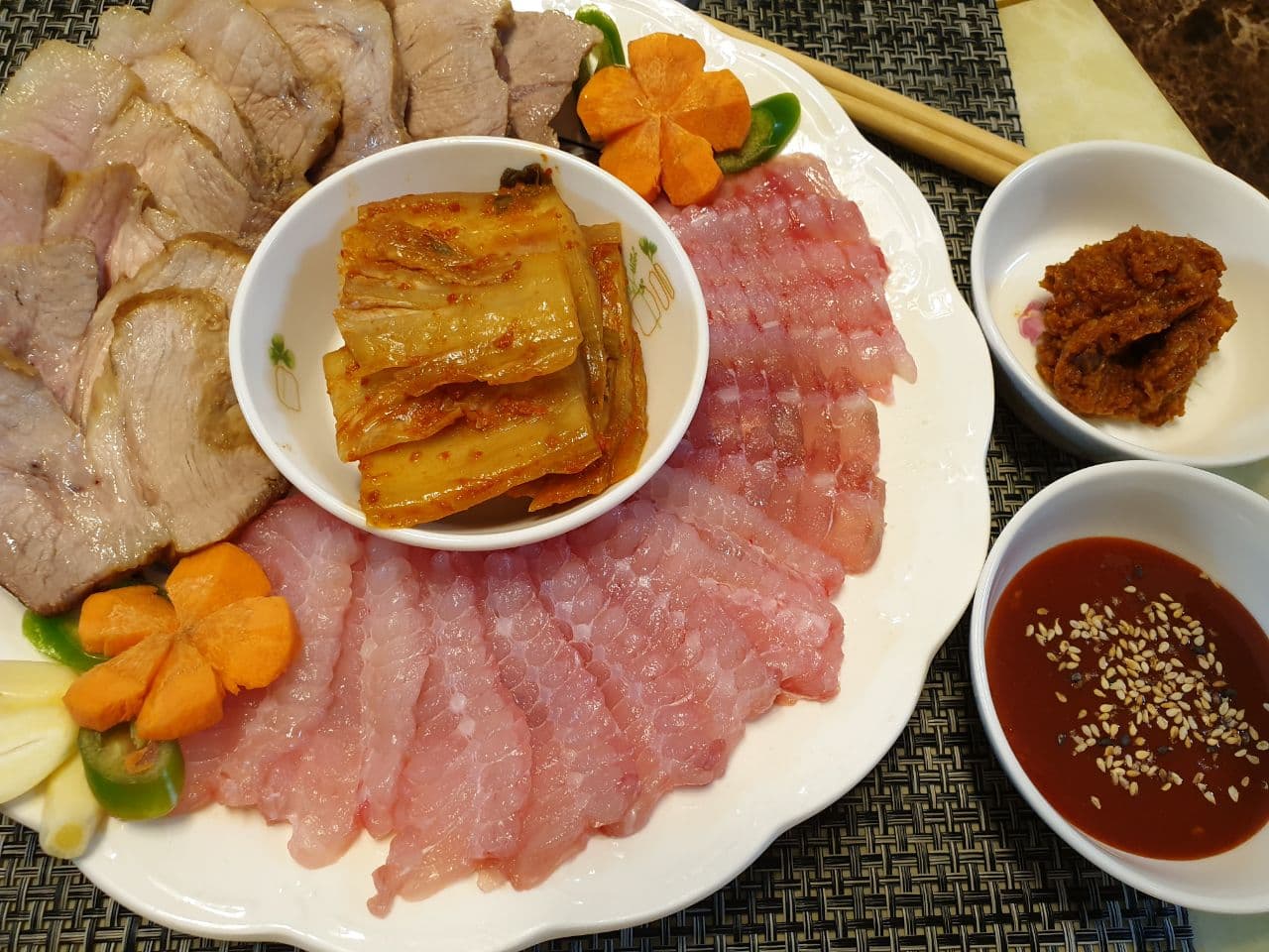 국산 홍어 목포 산지직송 저온숙성 500g 홍어껍질묵 : 목포 천마홍어