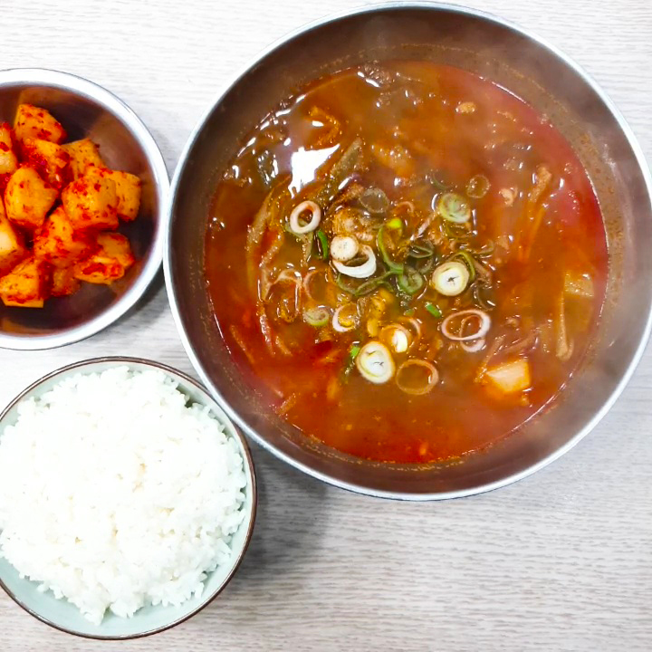 얼큰사골육개장 600g 소고기육개장 파개장 한우국밥 해장국 고사리육개장 업소용 가정용 : FRIEND FOOD