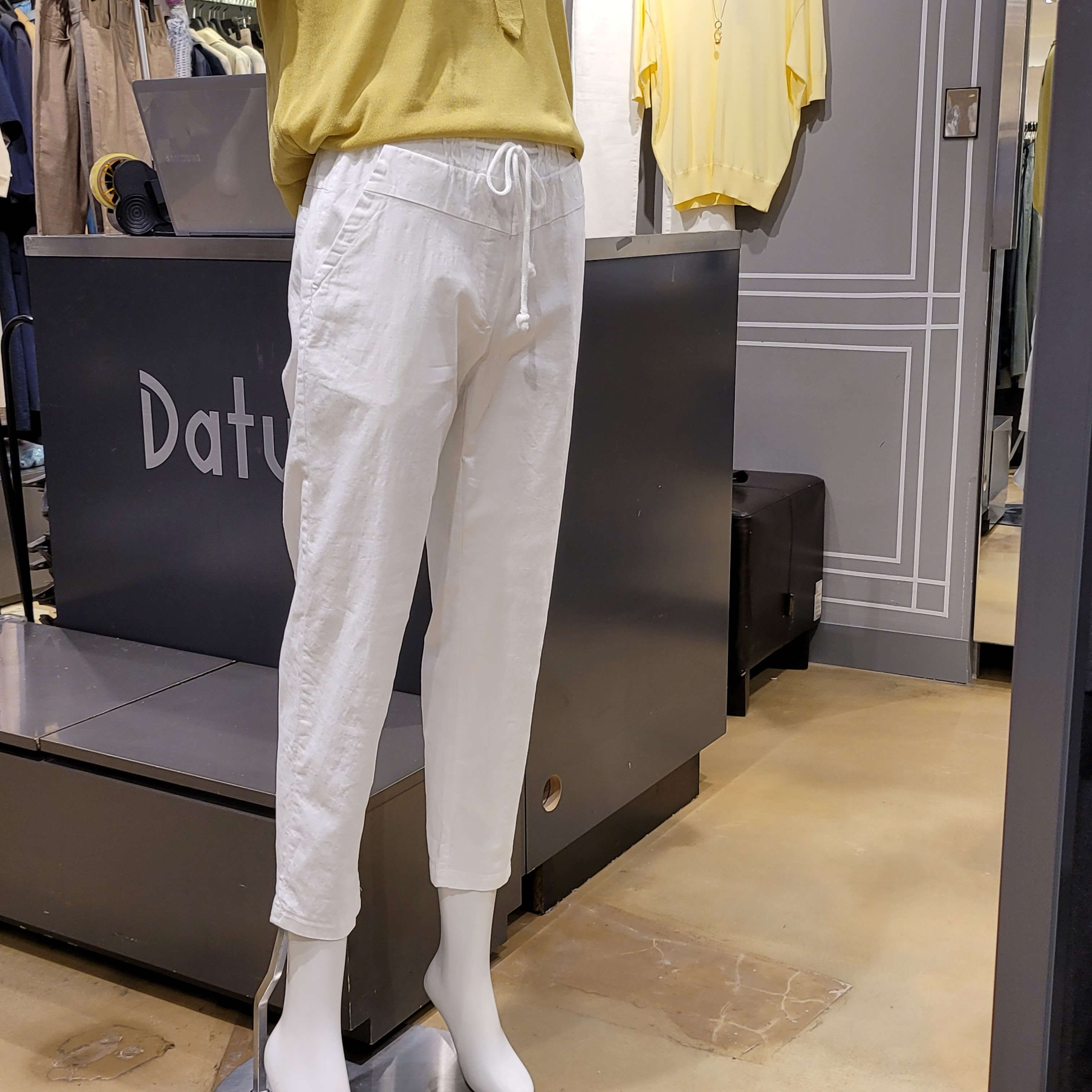 데이텀 톡톡 면스판 배기팬츠 DATC208F1 : 뉴코아 강남 데이텀