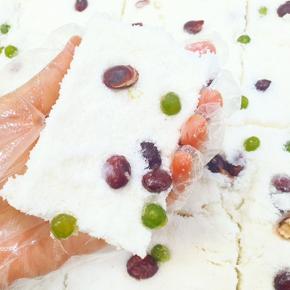 구암떡집 콩 백설기 30개 식사대용 맛있는 떡 아이 영양 간식 마산 창원 전국 배달 떡집 : 구암떡집