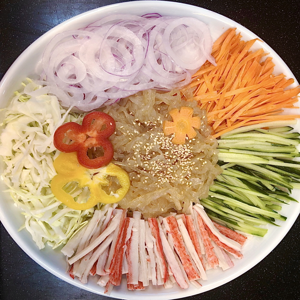 미숙이네 새콤달콤 해파리냉채 700g 겨자소스 포함 여름 반찬 술안주 : 미숙이네반찬