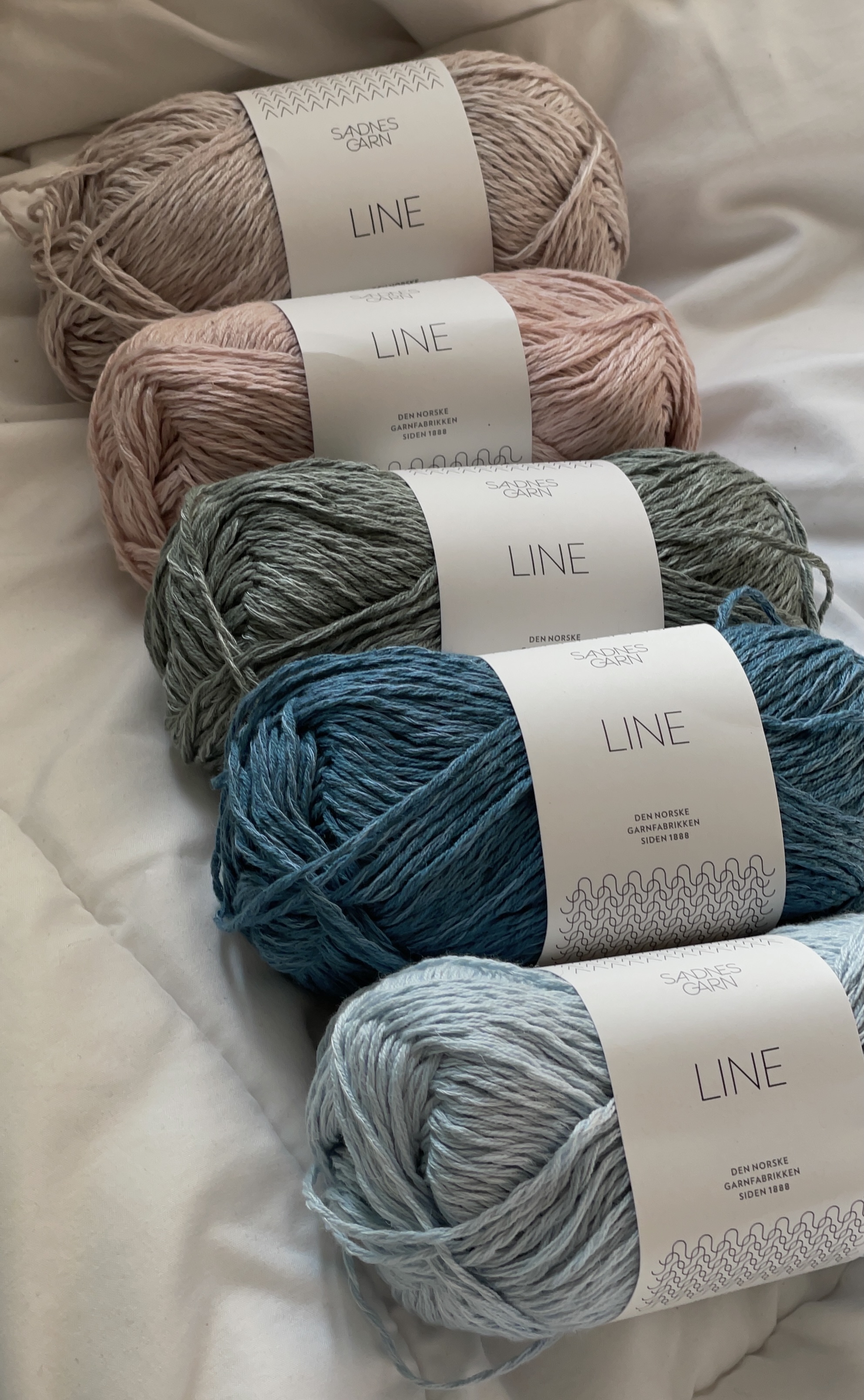 [산네스간 - 리네] 신색상 추가! 50g/ 110m - Cotton 53%, Viscose 33%, Linen 14% / 린넨 혼방 여름실 : 니트 올 데이