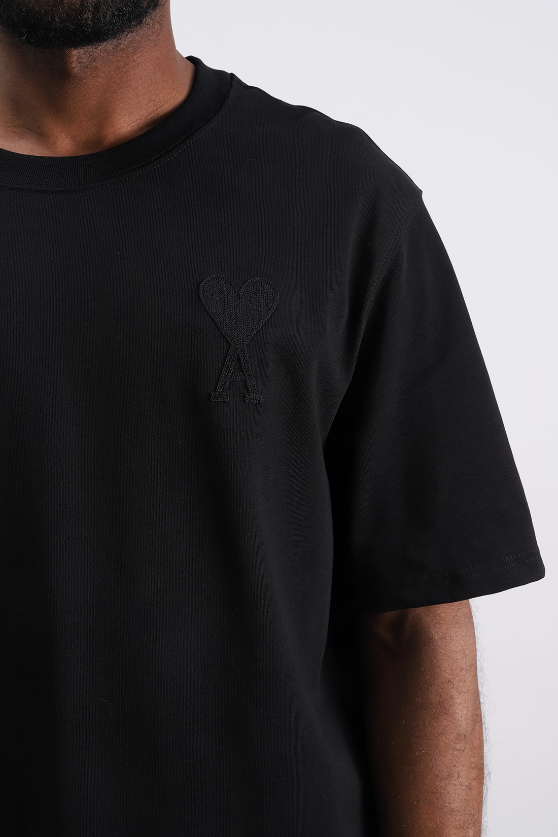  아미 빅하트 검정  반팔티 AMI AMI  T-shirt ami de coeur Noir : 그린나래샵