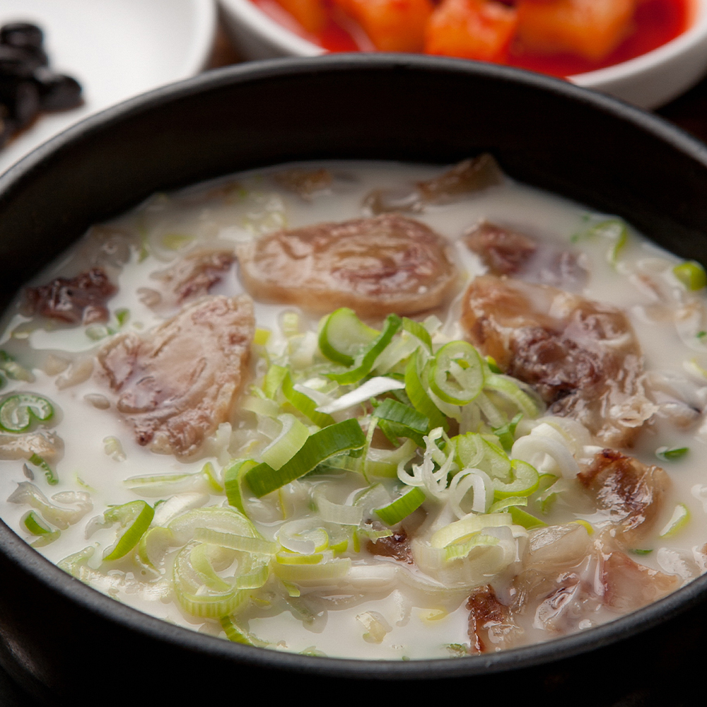 더고기식탁 한돈 돈사골뼈 4kg 냉동 국내산 돼지고기 육수 감자탕 돼지국밥 순대국 : 더고기식탁