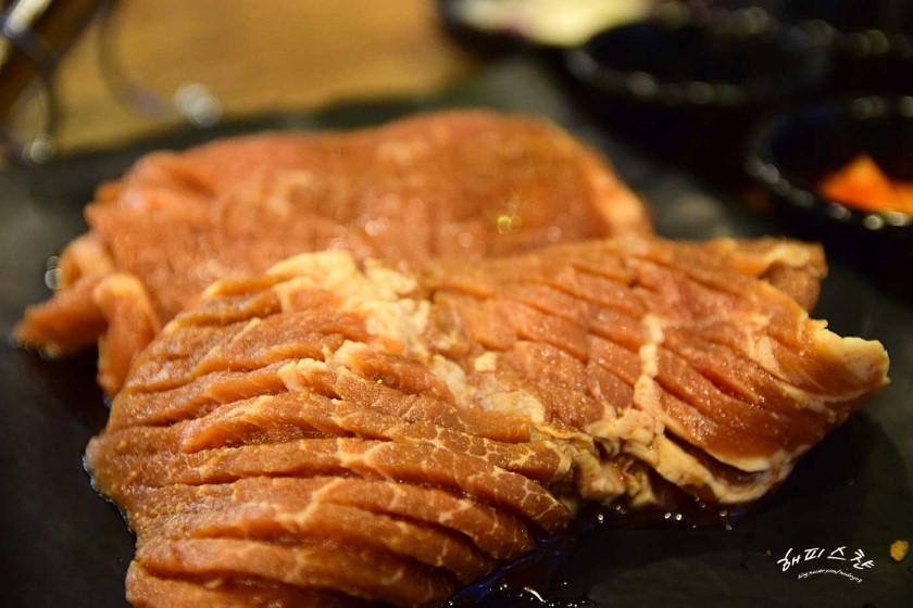 5개 - 수제돼지갈비 양념목살 250g 3,900원 캠핑 밀키트 - 정인푸드몰 : 정인푸드몰