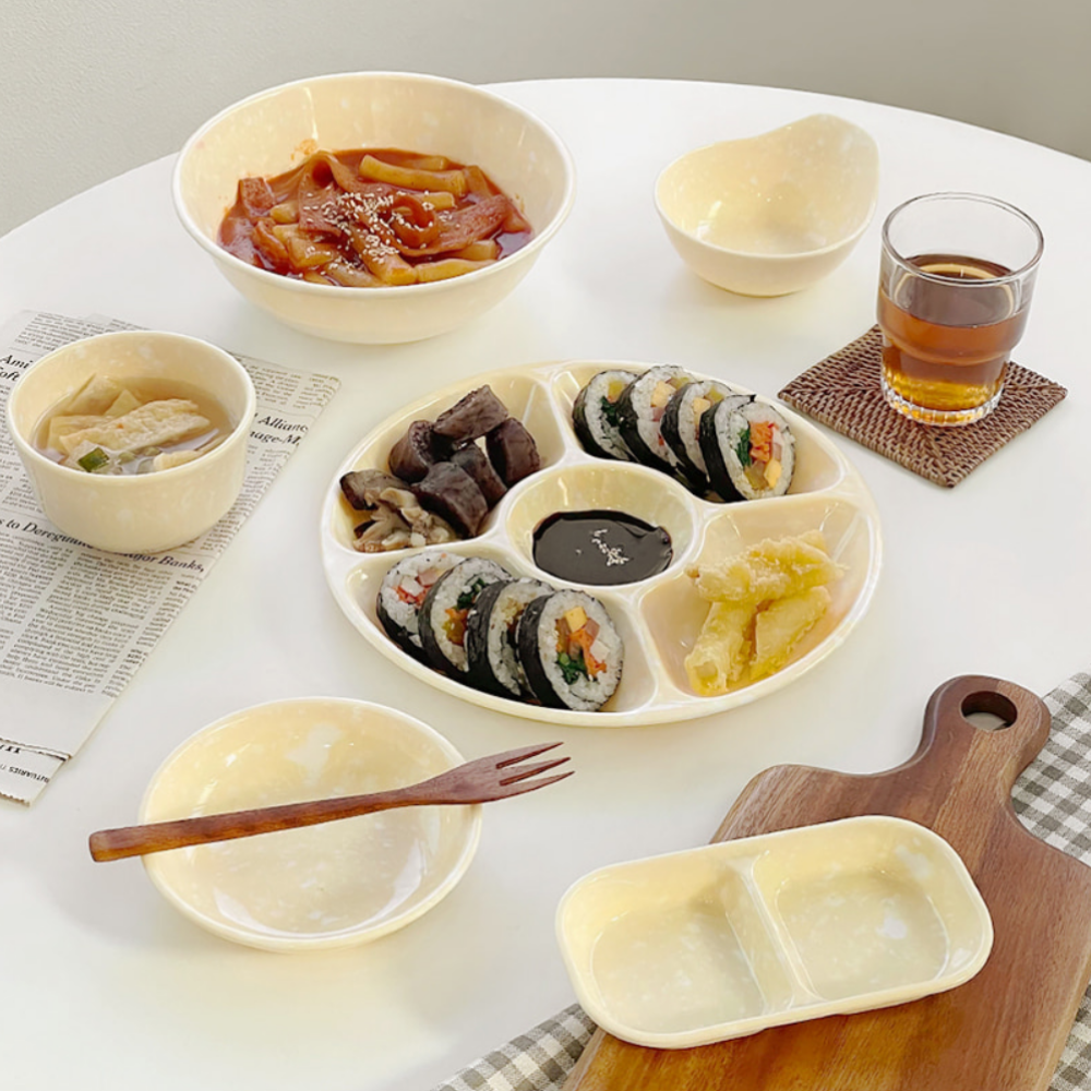 빈티지 멜라닌 떡볶이그릇 감성캠핑 홈포차 분식집 포장마차 점박이 그릇 옛날 레트로 접시 : 조이스힐