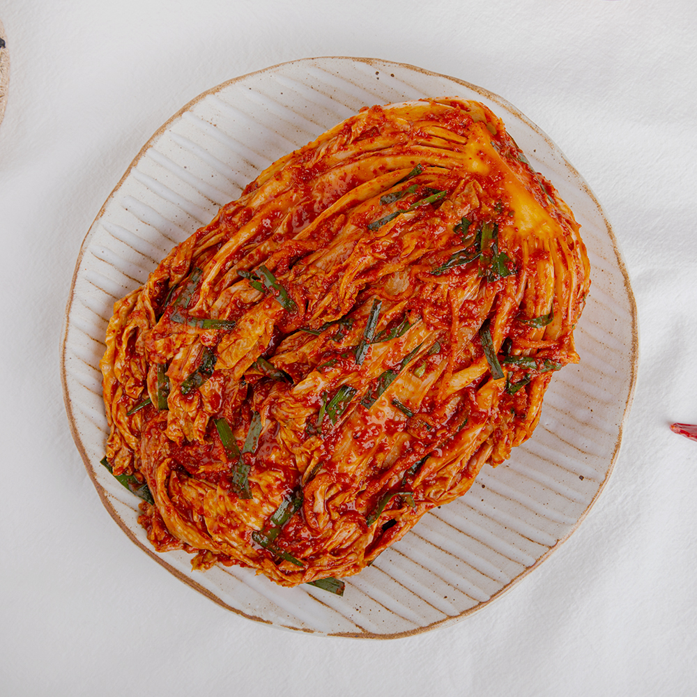 우먼키친 당일제조 100% 우리 농산물 맛있는 전라도 김장 포기배추김치 1kg : 우먼키친