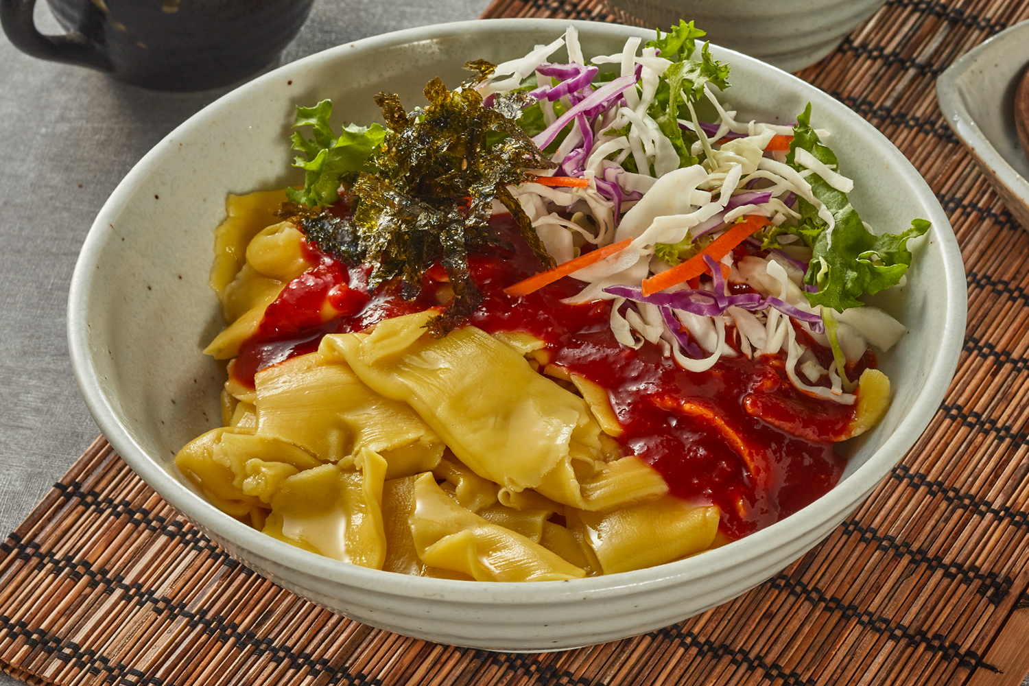 팔공산얼큰이 비빔칼국수 수제비 밀키트 택배 맛집 비빔 양념장 캠핑 요리 여름 음식 2인분 : 위즈덤 마켓