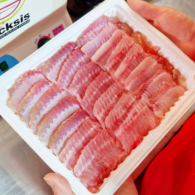 [국내산]찰지고 싱싱한 목포홍어 1kg_참홍어,국산홍어,홍어회(초장증정) : 온가족