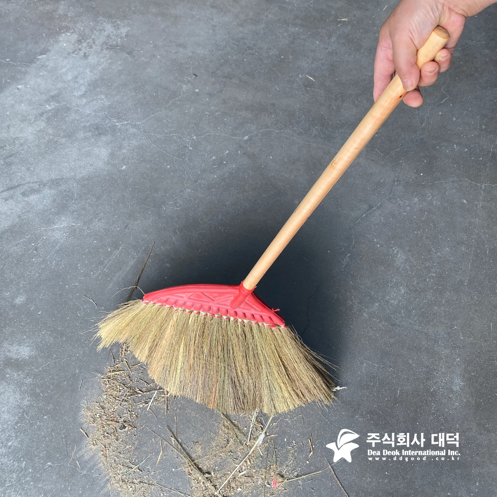 수수비 천연재료 빗자루 : 주식회사 대덕
