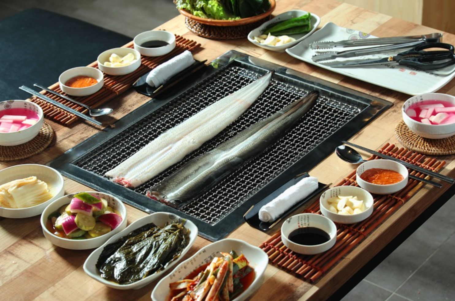 베스트장어 양어장직영 국내산 토종 민물장어1kg 500g : 베스트장어