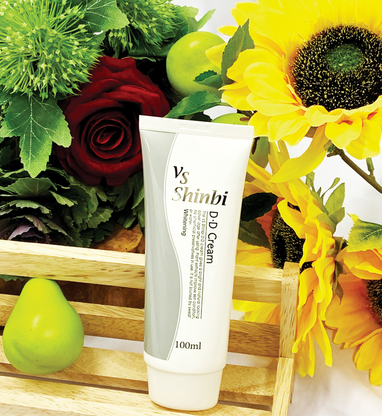 피부의 미백에 도움을 주는 한방화장품 VS shinbi 브이에스신비 DD 올인원 디디 톤업 크림 100ml / 천연 성분 주름개선 스킨 주름케어... 