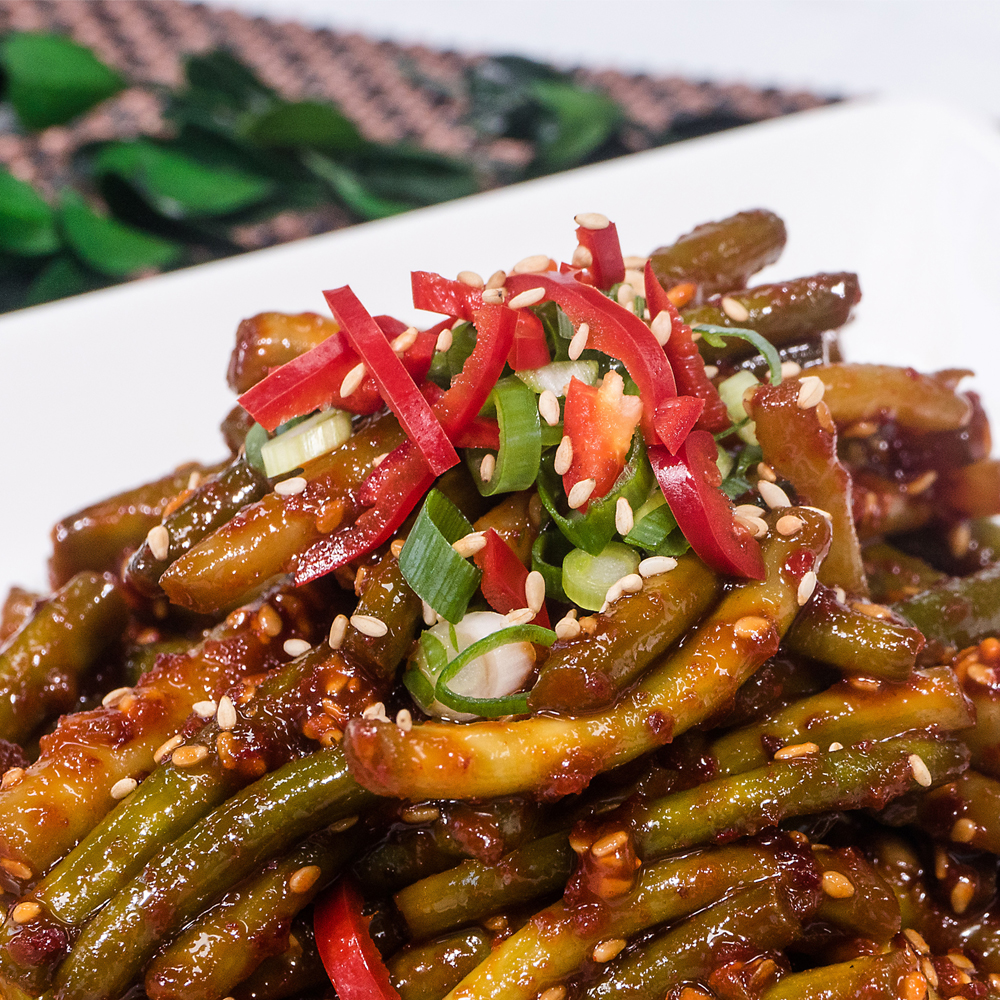 추부깻담  햇 마늘쫑장아찌 500g 고추장무침 : 추부깻담