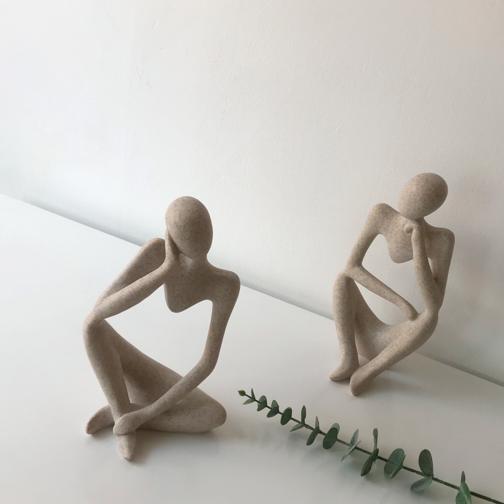 달빛오브제 생각하는 사람 모던 스톤 오브제 조각상 인테리어 소품 촬영 장식 : 달빛오브제