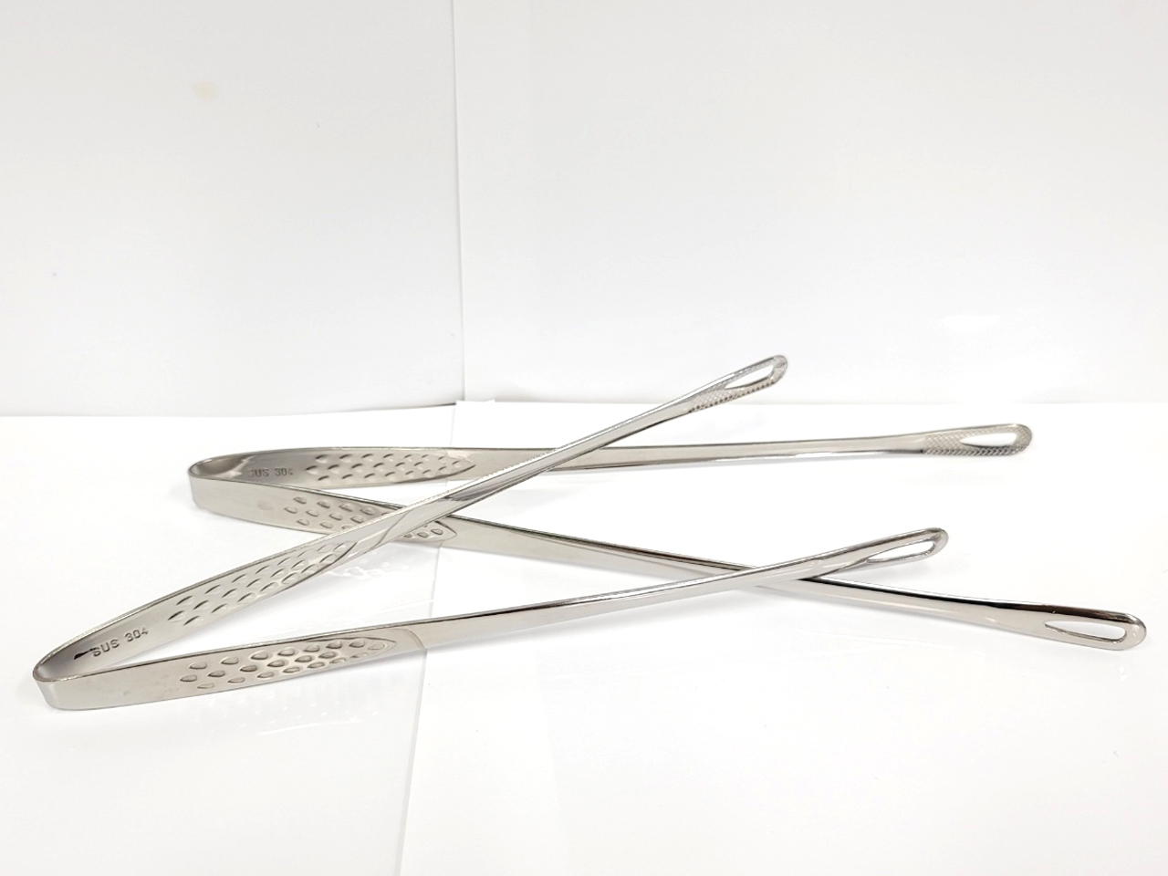 푸코 스텐 집게 식품용 서서집게 웨이브고기 파스타&누들 S 24cm 오산홈우드킴 : 오산홈