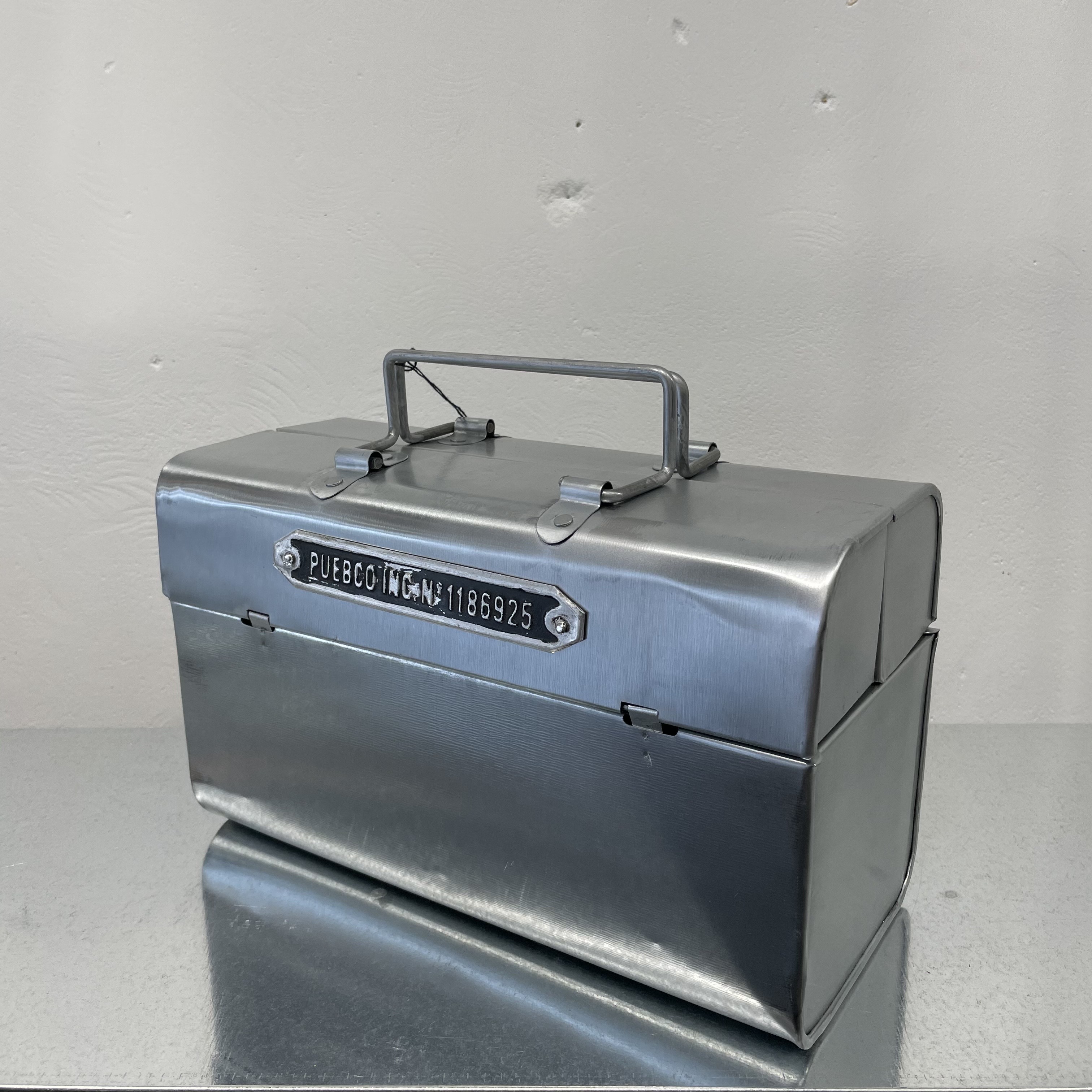 [푸에브코] PUEBCO STEEL TOOL BOX 106762 스틸 툴박스 : 레이지리버