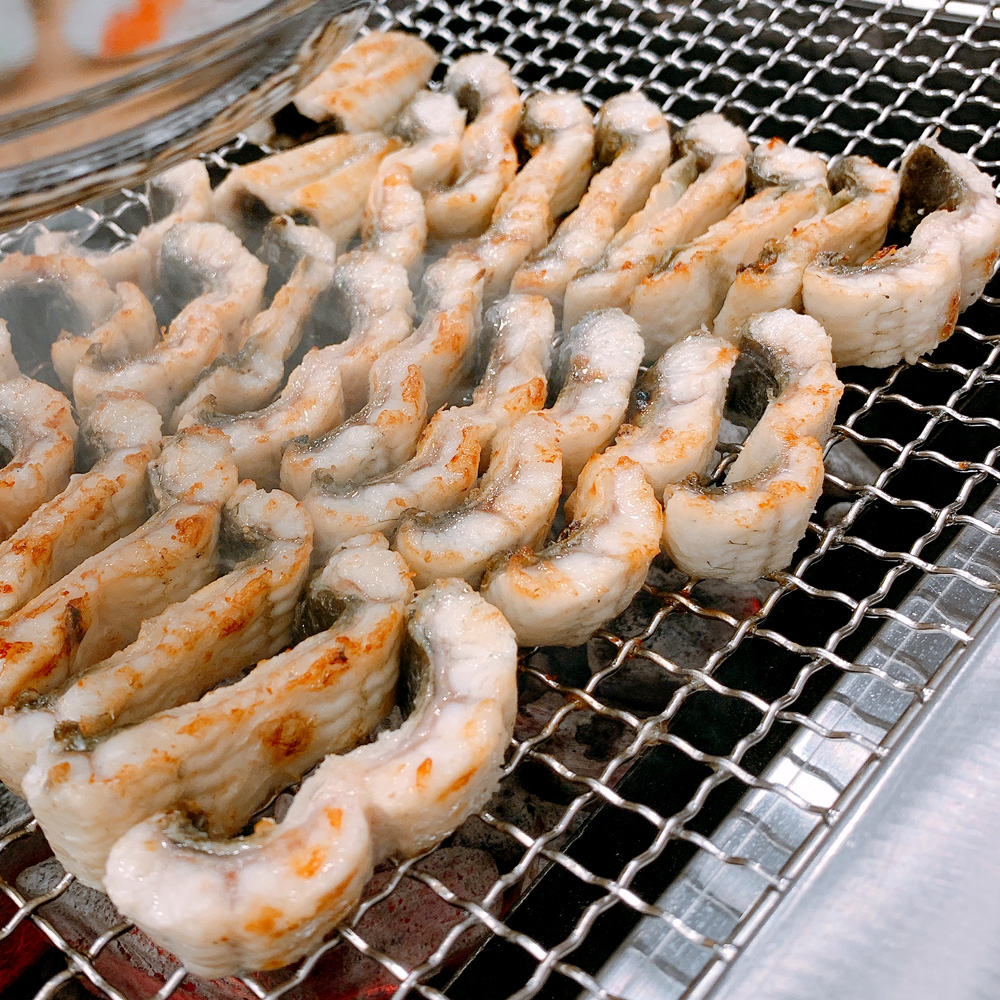 고창 풍천장어 1kg 국내산 민물장어 당일 손질 자포니카 토종 장어 소스 2종 캠핑 복날 : 블랙퀘스트 다이어트당뇨환자
