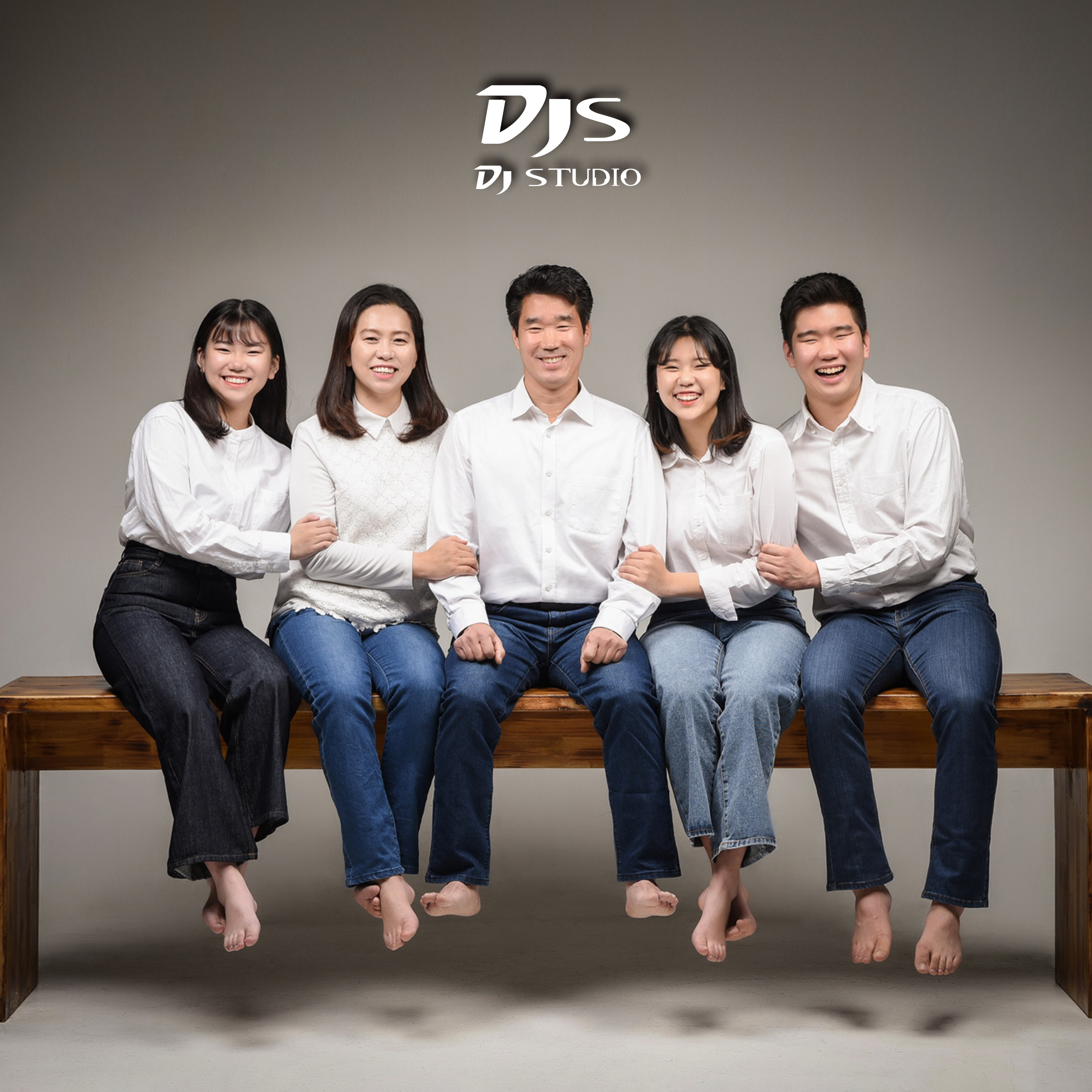 노원 가족사진 리마인드웨딩 반려견 동반 대형 스튜디오 넓은 사진관 : 대진사진관