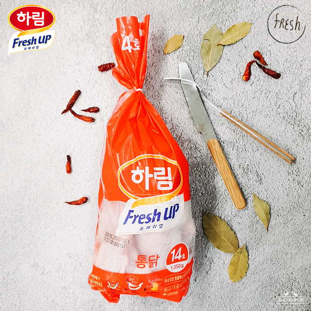 하림 프레시업 백숙용 생닭 14호(1350g) : 하림몰