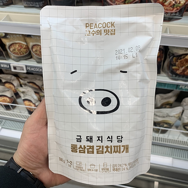 피코크 금돼지식당 통삼겹 김치찌개 500g : 쿨룩스토어