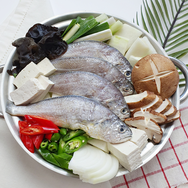 법성포 영광굴비 10미 1.2kg 선물세트 국내산 밥반찬 집반찬 참조기 맛좋은 굴비구이 : 행복이넘치는상점