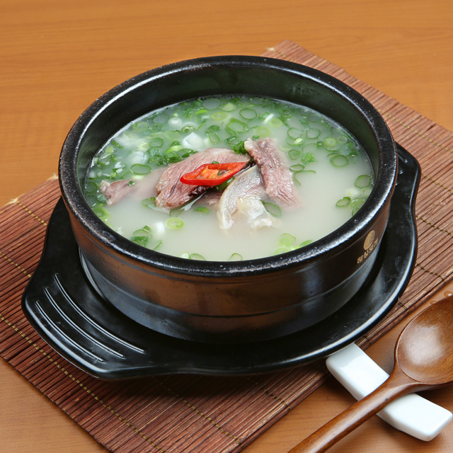 하피 한우소머리국밥 600g / 식품제조유통 : 식품제조유통